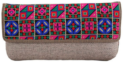 15% OFF on Craftstages Women Casual Grey Jute Sling Bag 15% OFF on Craftstages Women Casual Grey Jute Sling Bag