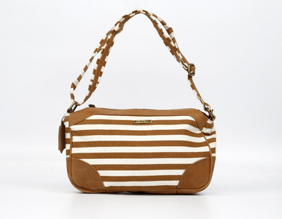 70% OFF on Bombay High Women Brown Genuine Leather