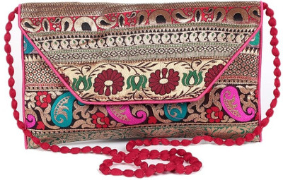 58% OFF on Vistarr Women Evening/Party, Festive Pink Brocade Sling Bag 58% OFF on Vistarr Women Evening/Party, Festive Pink Brocade Sling Bag