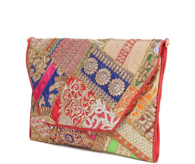 62% OFF on Vistarr Women Festive Red Cotton Sling Bag 62% OFF on Vistarr Women Festive Red Cotton Sling Bag