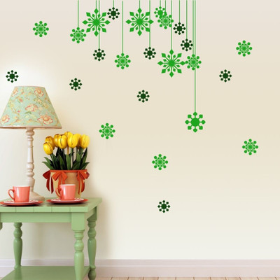Chipakk Christmas Hanging Snowflake Decal - Green & Dark Green Pigmented Polyvinyl Sticker