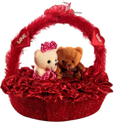 16% OFF on Tokenz Cuddling Love Couple Basket - 9 inch