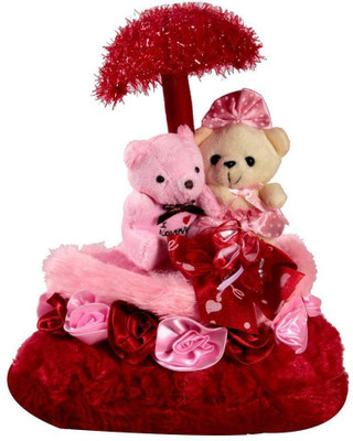 15% OFF on Tokenz Love Couple Under Umbrella - 11 inch