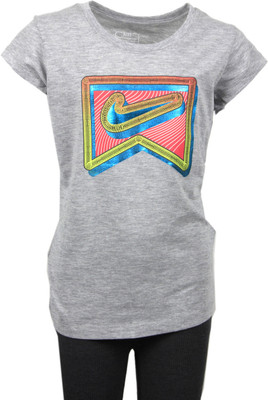 41% OFF on Nike Kids Printed Girl's Round Neck T-Shirt 41% OFF on Nike Kids Printed Girl's Round Neck T-Shirt