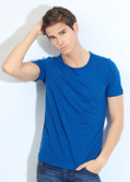 United Colors of Benetton Solid Men's Round Neck T-Shirt United Colors of Benetton Solid Men's Round Neck T-Shirt