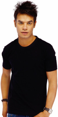 37% OFF on LanosUC Solid Men's Round Neck T-Shirt 37% OFF on LanosUC Solid Men's Round Neck T-Shirt