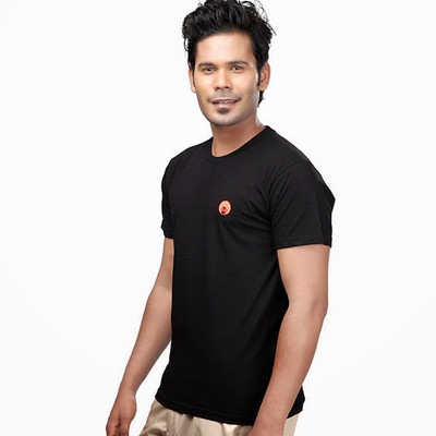 33% OFF on Happy Hippie Solid Men's Round Neck T-Shirt