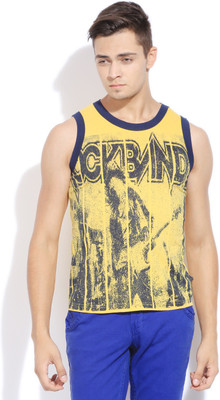 Round Neck T-Shirt for Rs. 319 at Flipkart