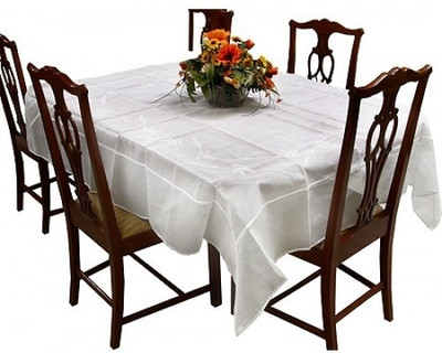 58% OFF on Villa 99 Embroidered 6 Seater Table Cover 58% OFF on Villa 99 Embroidered 6 Seater Table Cover