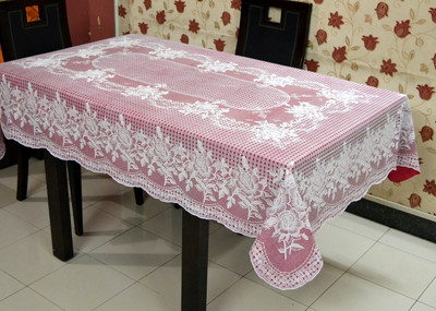 24% OFF on Katwa Clasic Floral 6 Seater Table Cover