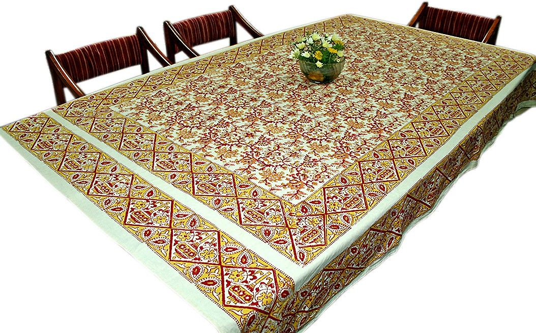 62% OFF on Sriam Floral 6 Seater Table Cover