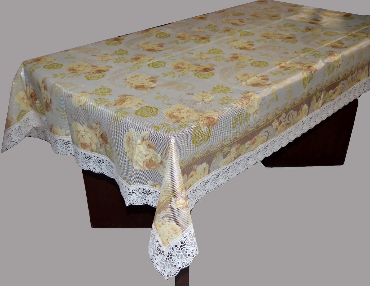 24% OFF on Spider Floral 2 Seater Table Cover