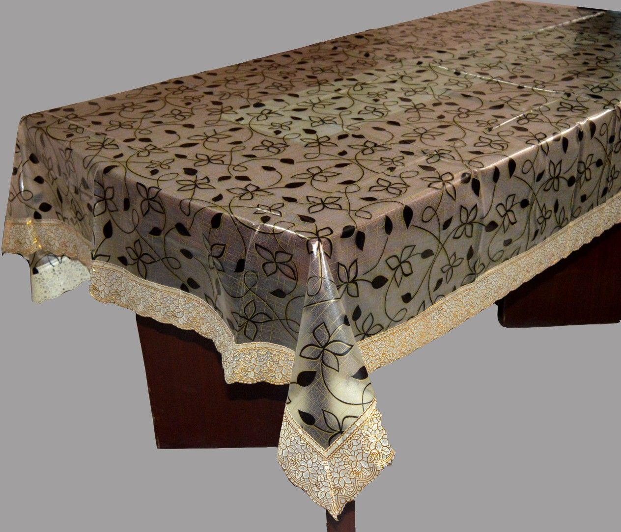 24% OFF on Spider Floral 6 Seater Table Cover