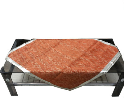 61% OFF on Nonch Le Solid 4 Seater Table Cover