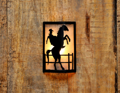 47% OFF on Logam Bronc Rider Metal Cut Wall Lamp 47% OFF on Logam Bronc Rider Metal Cut Wall Lamp