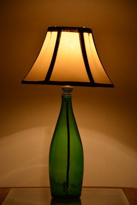 37% OFF on Yashasvi Décor Table Lamp