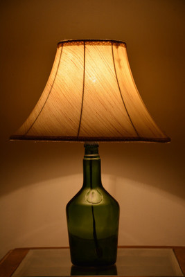 35% OFF on Yashasvi Decor Table Lamp