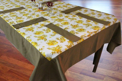 7% OFF on Dekor World Yellow Cotton Table Linen Set
