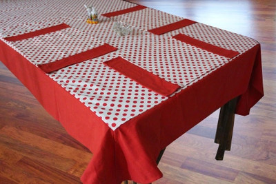 32% OFF on Dekor World Red Cotton Table Linen Set 32% OFF on Dekor World Red Cotton Table Linen Set