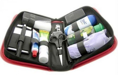 Gifts2Gifts Shaving kit Just Look-N Travel Toiletry Kit Gifts2Gifts Shaving kit Just Look-N Travel Toiletry Kit