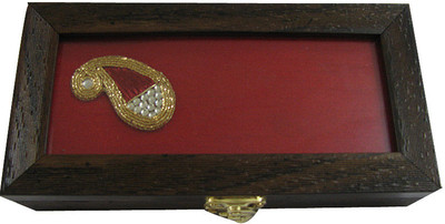 27% OFF on Anisha Creatives 2 Division Multipurpose Vanity Jewellery Box Brown 27% OFF on Anisha Creatives 2 Division Multipurpose Vanity Jewellery Box Brown