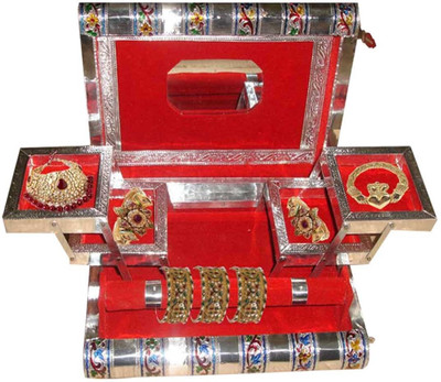 6% OFF on KE KEWM-351 This Jewellery box is a functional way to store jewellery and these boxes are lined with soft velvet to protect jewellery and keep it from being scratched. Vanity Jewellery Box Silver, Red