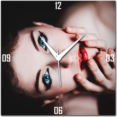 72% OFF on Amore Sweet Lips Girl Analog Wall Clock Multicolor