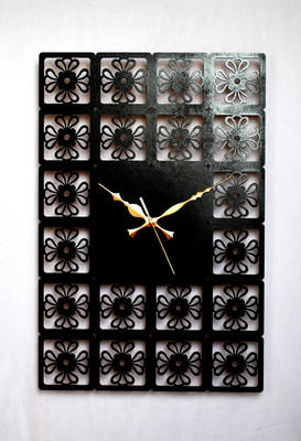 Kwardrobe Stylized Flowers Analog Wall Clock Black Kwardrobe Stylized Flowers Analog Wall Clock Black